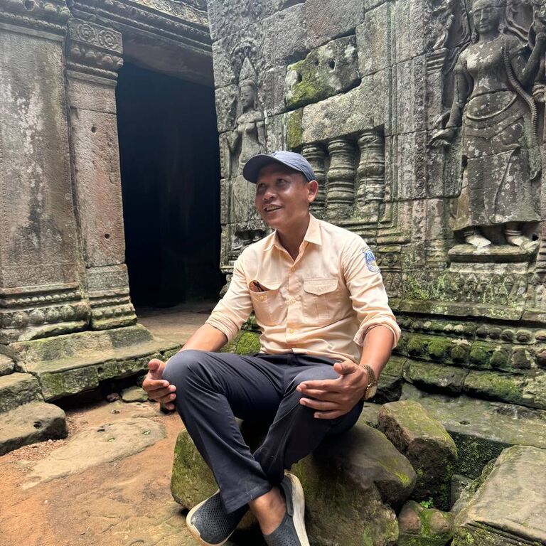 Angkor Wat Tour Guide