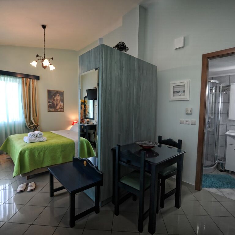 Irida Resort Suites