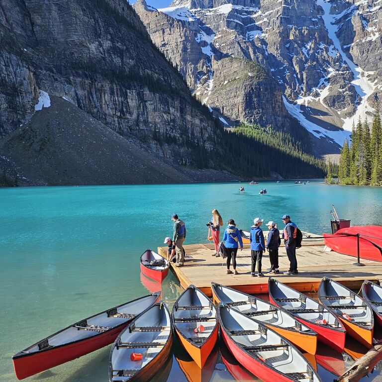 Moraine Lake Louise Shuttle