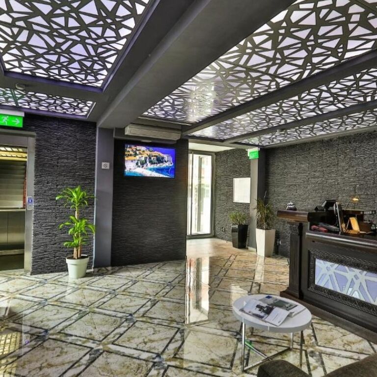 Hotel Premier
