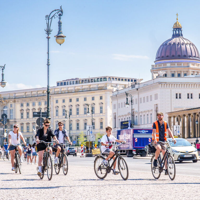 Berlin on Bike - Tours & Rental