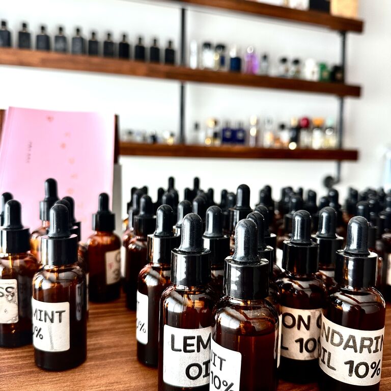 SCENTWIKI