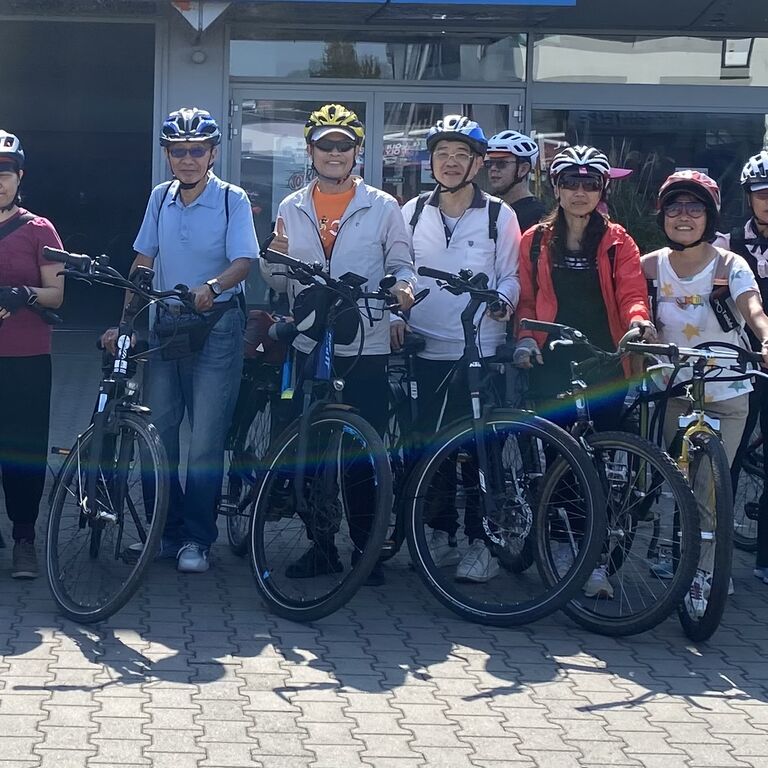 joyrides e-bike rental & tours