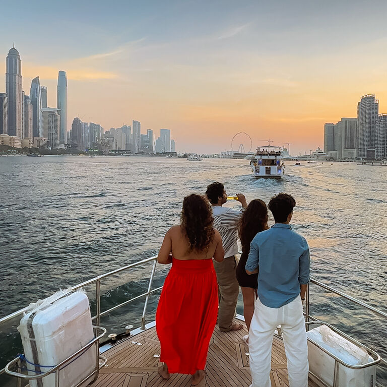 2 Hours Luxury Sunset Yacht Tour with BBQ Lite Meal
