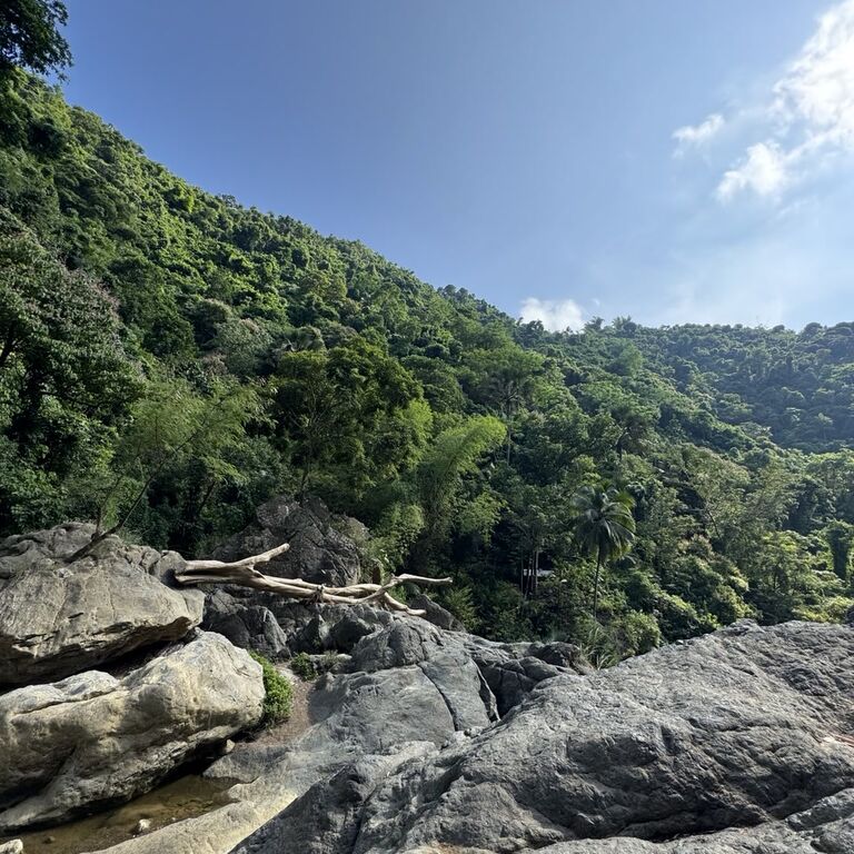 Cebu City: Guided Trekking Experience
