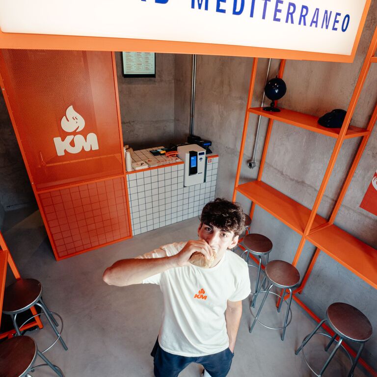 KM Kebab Mediterraneo