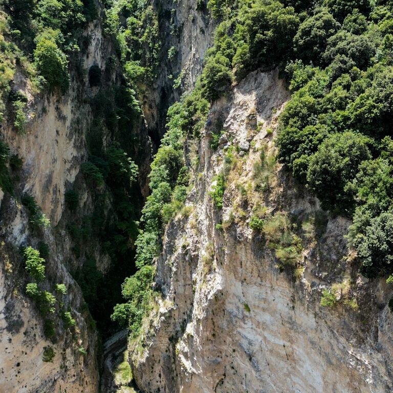 Vlore:Discover Velca Village