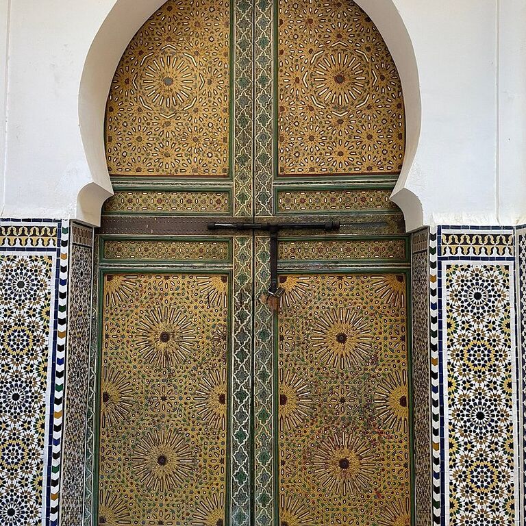 Explore Fez Medina with Private Local Guide