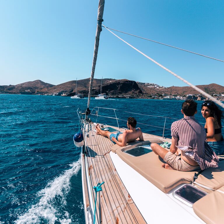 Barca Sailing Daily Cruises
