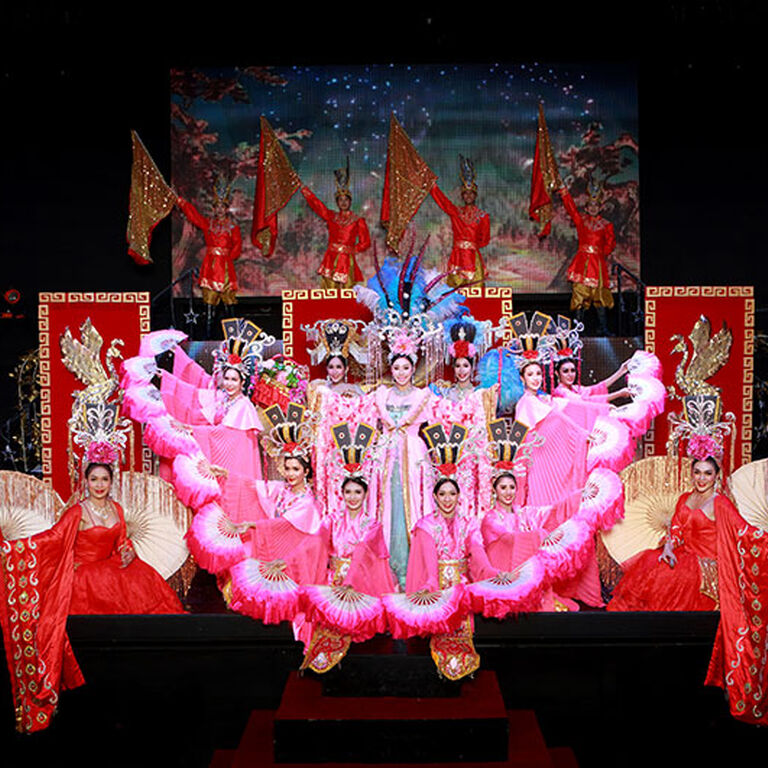 Siam Dragon Cabaret Show Chiang Mai
