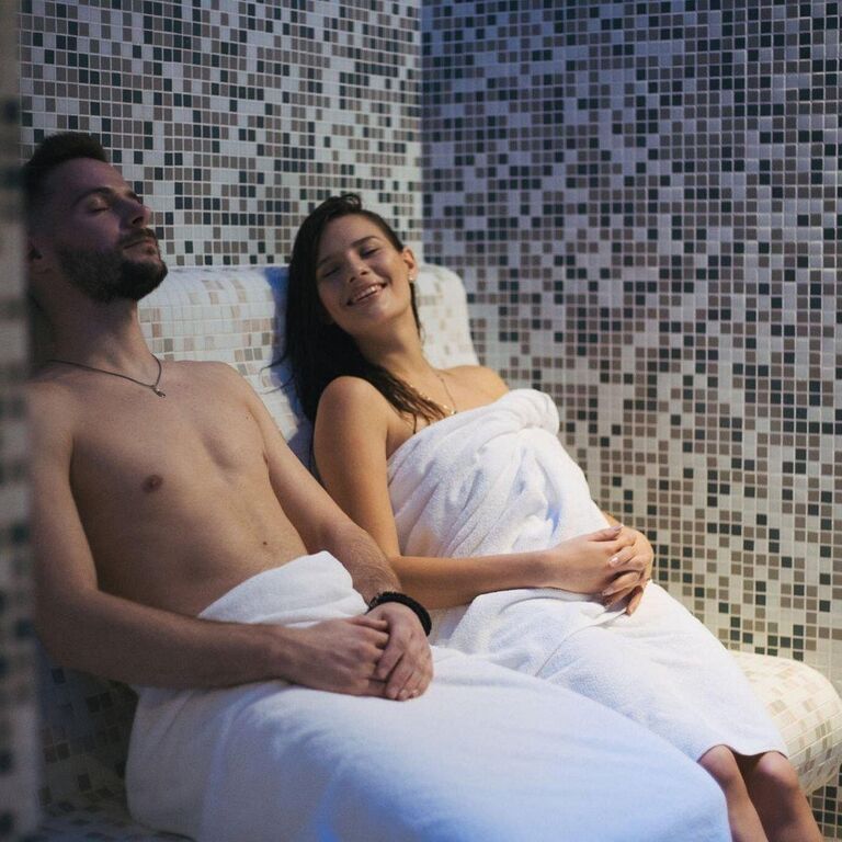 Marrakech: spa massage and Moroccan hammam with hotel transfer