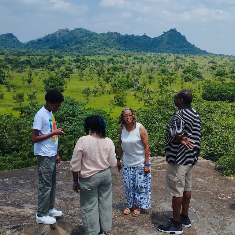 Kadelo Travels