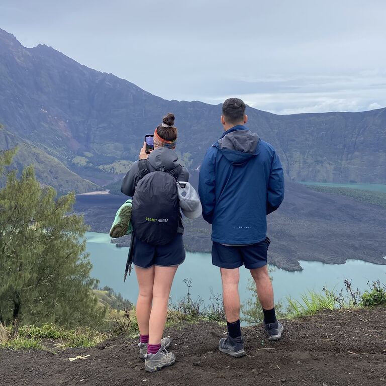 Mount Rinjani Trekking 2 Day to Crater Rim