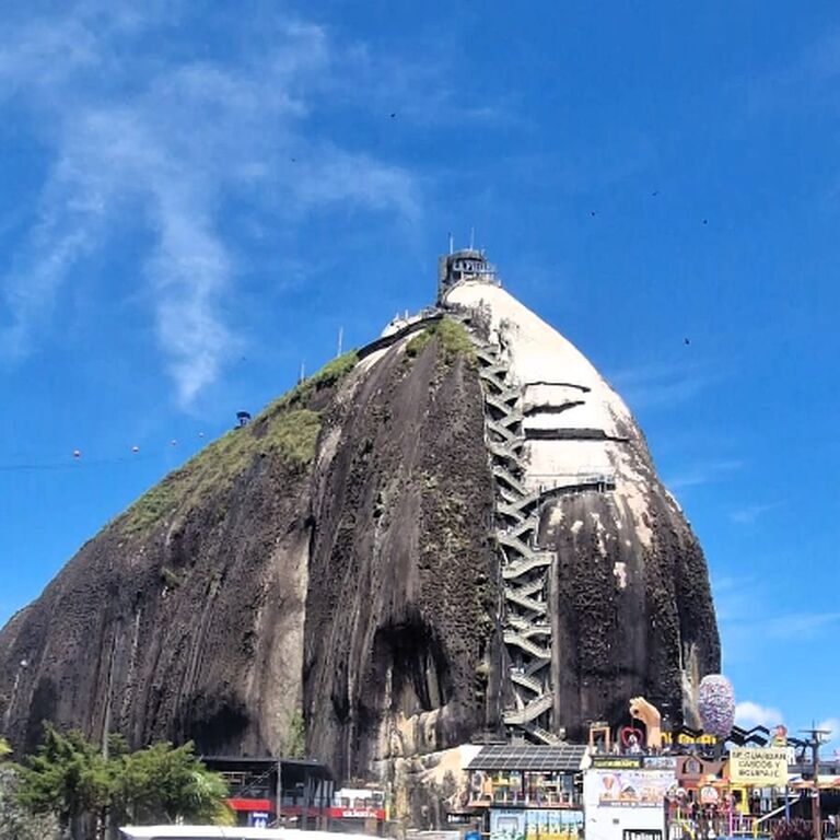 TRANSFERS Y TOURS COLOMBIA