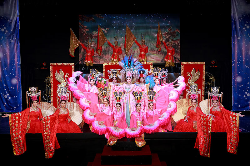 Siam Dragon Cabaret Show Chiang Mai