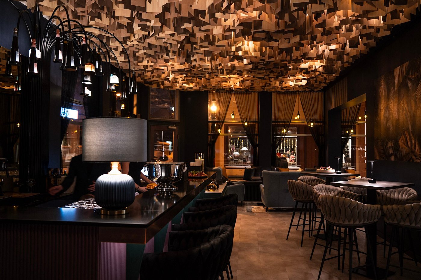 Como Food and Wine bar