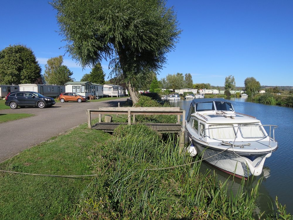 Bablock Hythe Caravan Park