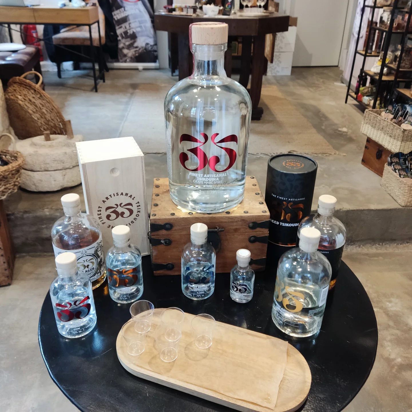 Arcus Deli shop