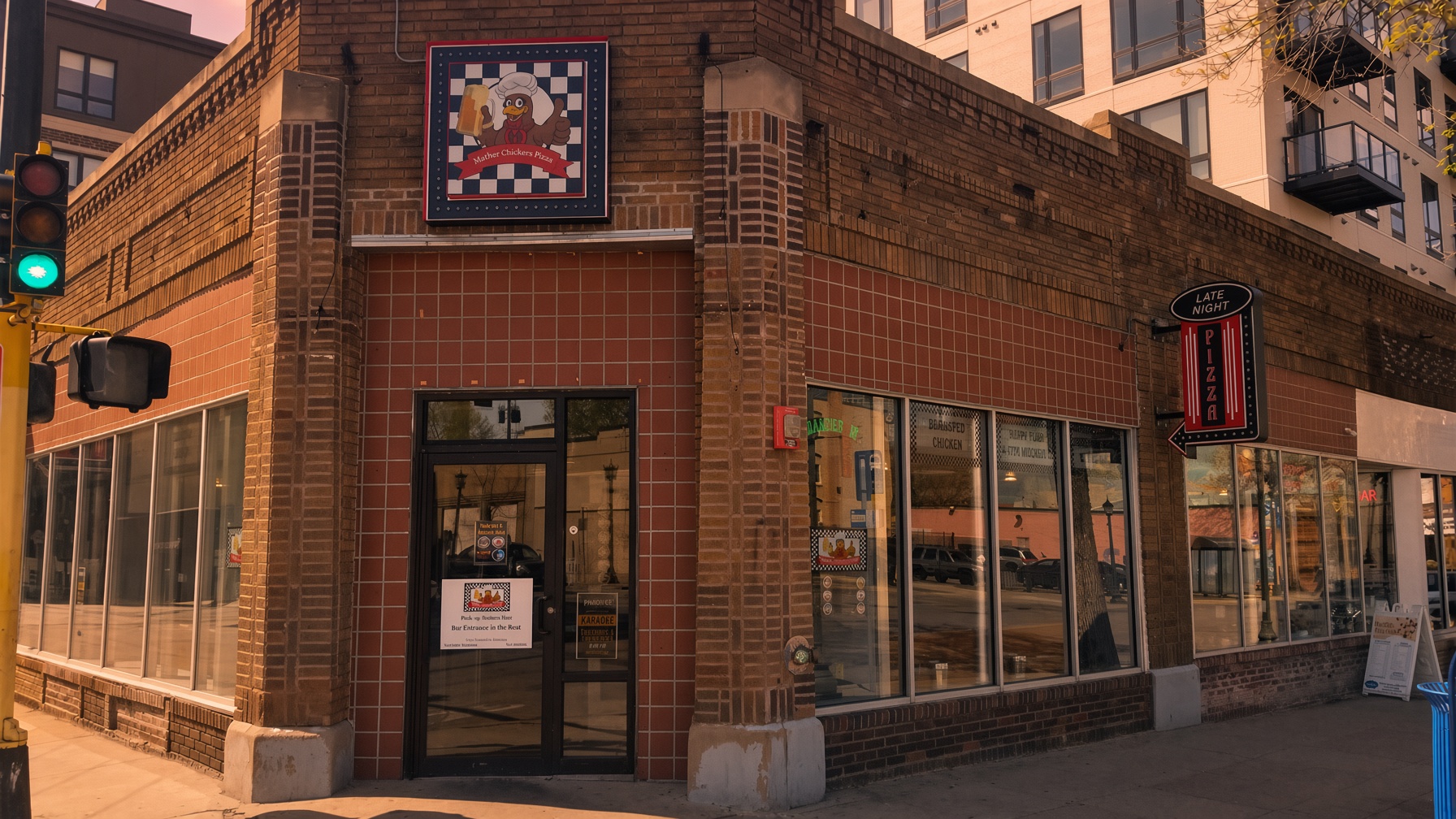 Mother Clucker's Pizza