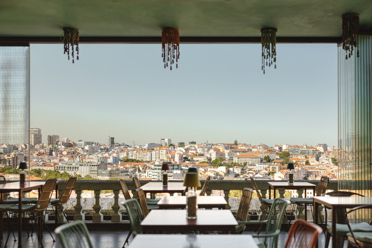 LOST IN RESTAURANTE & BAR