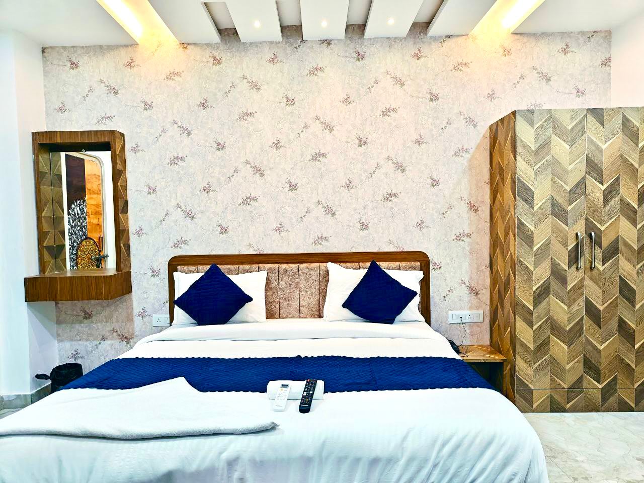 Hotel The Pushpraj