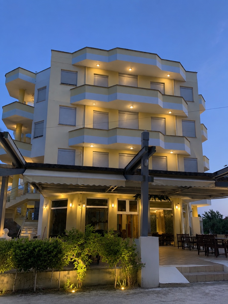 Hotel Garden Albania