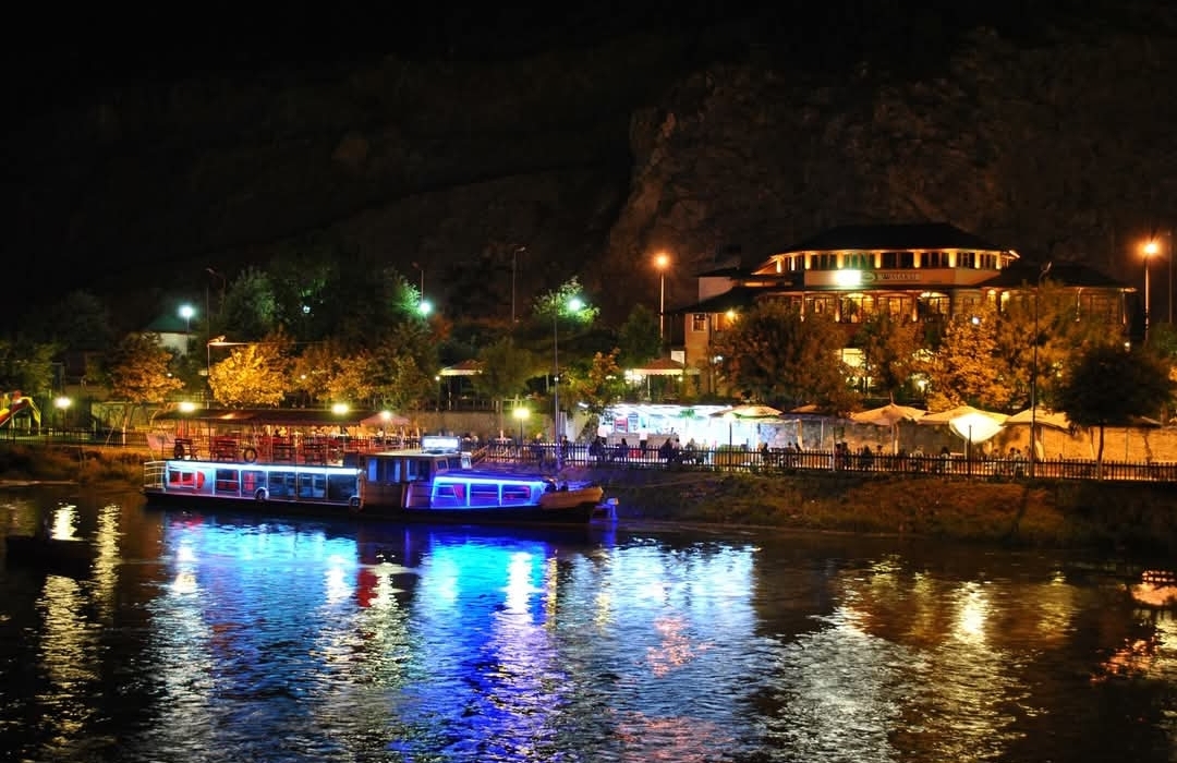 Hotel Restorant Vataksi Halal