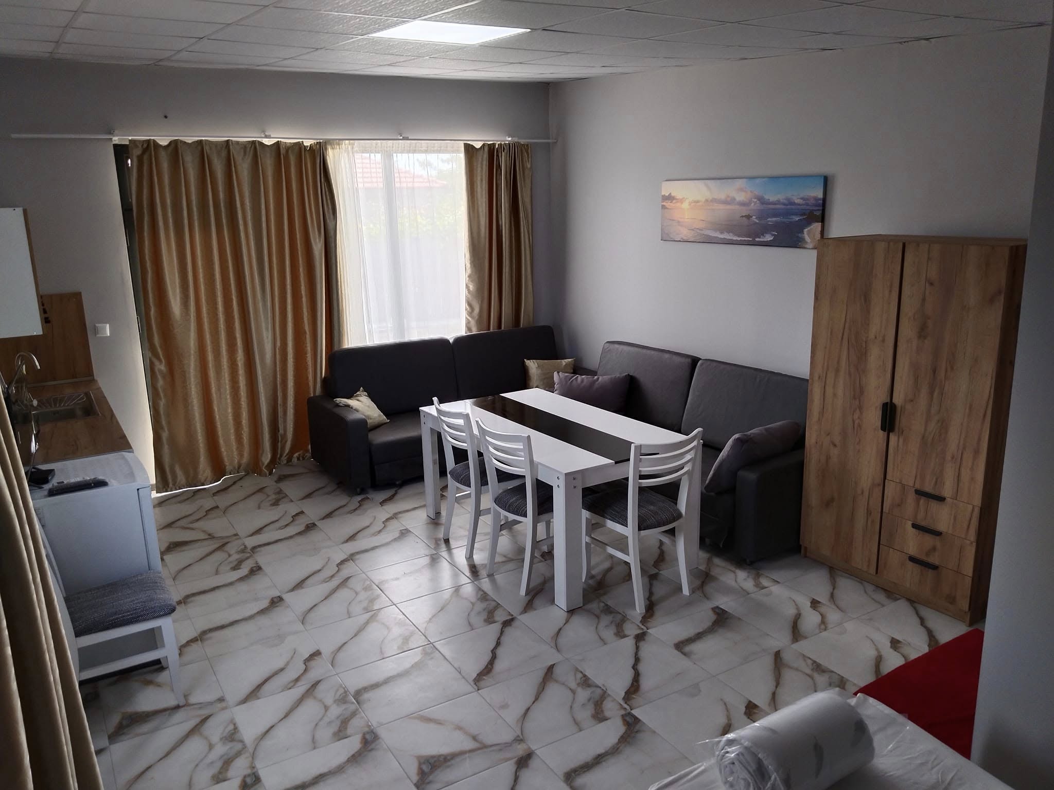 DRAGANOV HOUSE