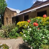 Sandstone Escape Guesthouse