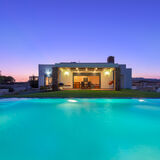 CRISTELIA SEAFRONT&POOL VILLA
