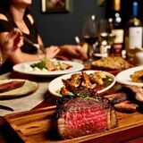 Tomahawk Cont. Steakhouse