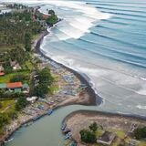Ari1000TemplesOfBali