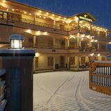 Shining Star Hotel