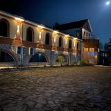 Chabiant Winery Hotel