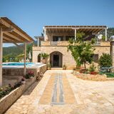 Villa Leonidas