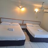 Cairns Holiday Lodge