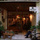 Nhà Quìn Coffee Roastery