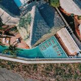 NAWI BEACH HOUSE