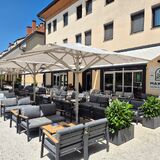 Makava coffee and lounge bar