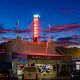 Niagara Cafe