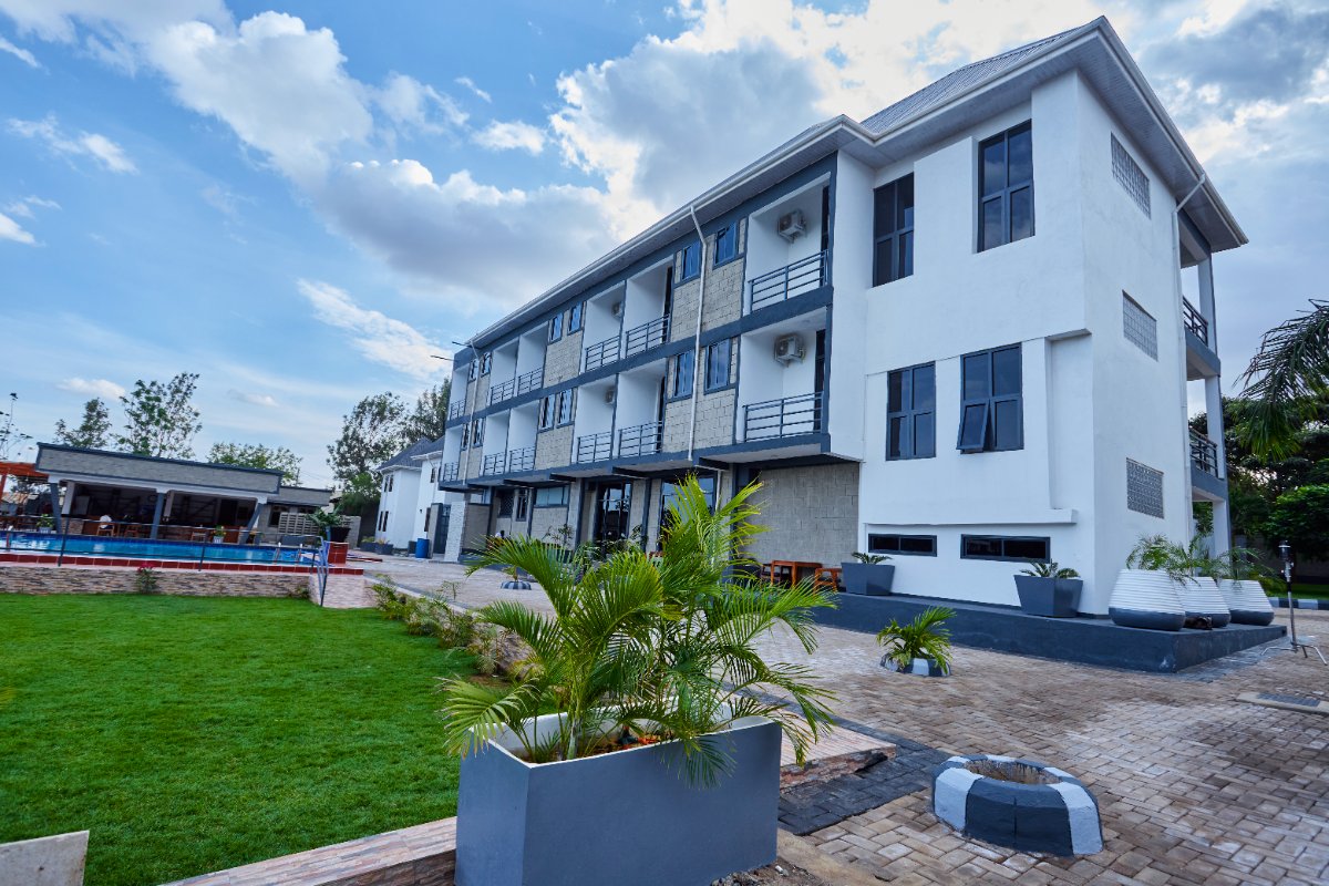 NJIRO LUXURY RESORT