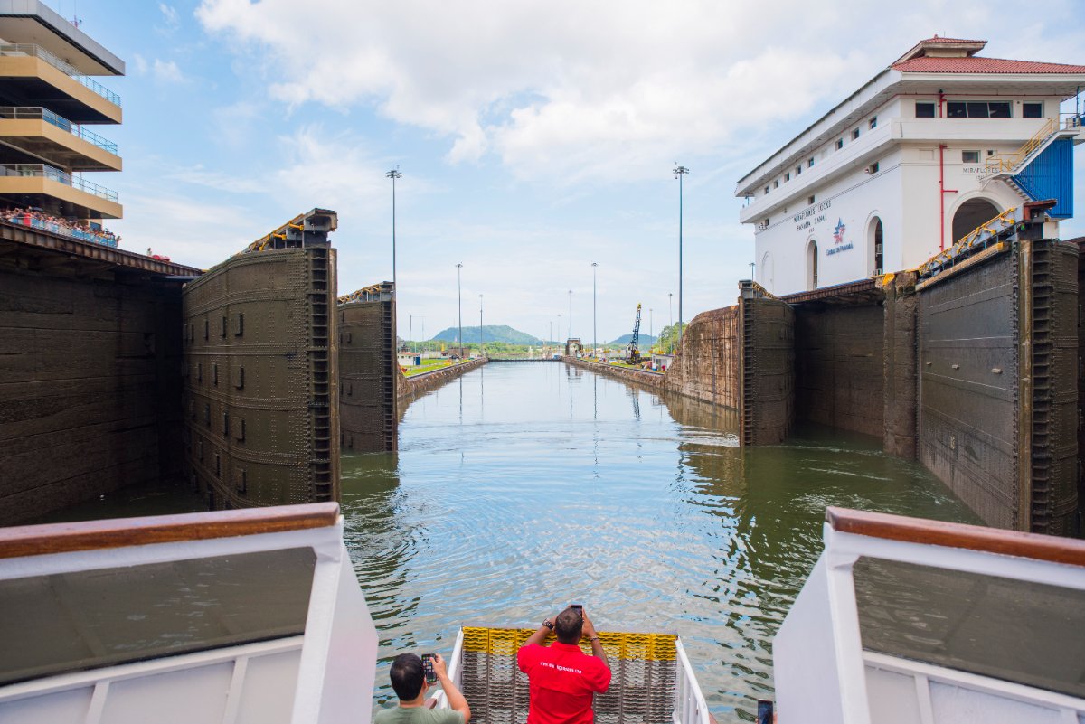 Canal and Bay Tours