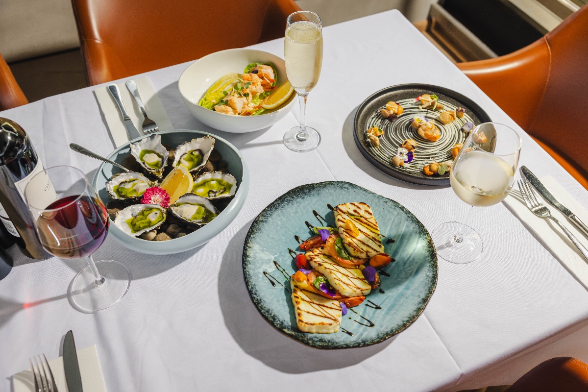 Altitude Restaurant|Lauderdale