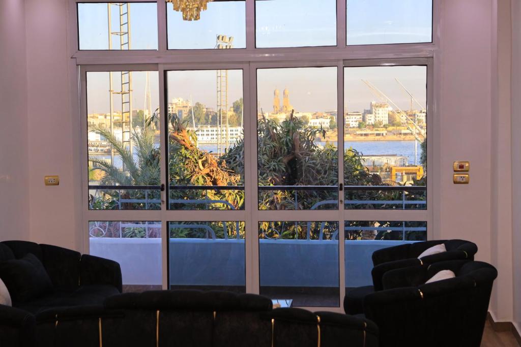 Luxury Nile View