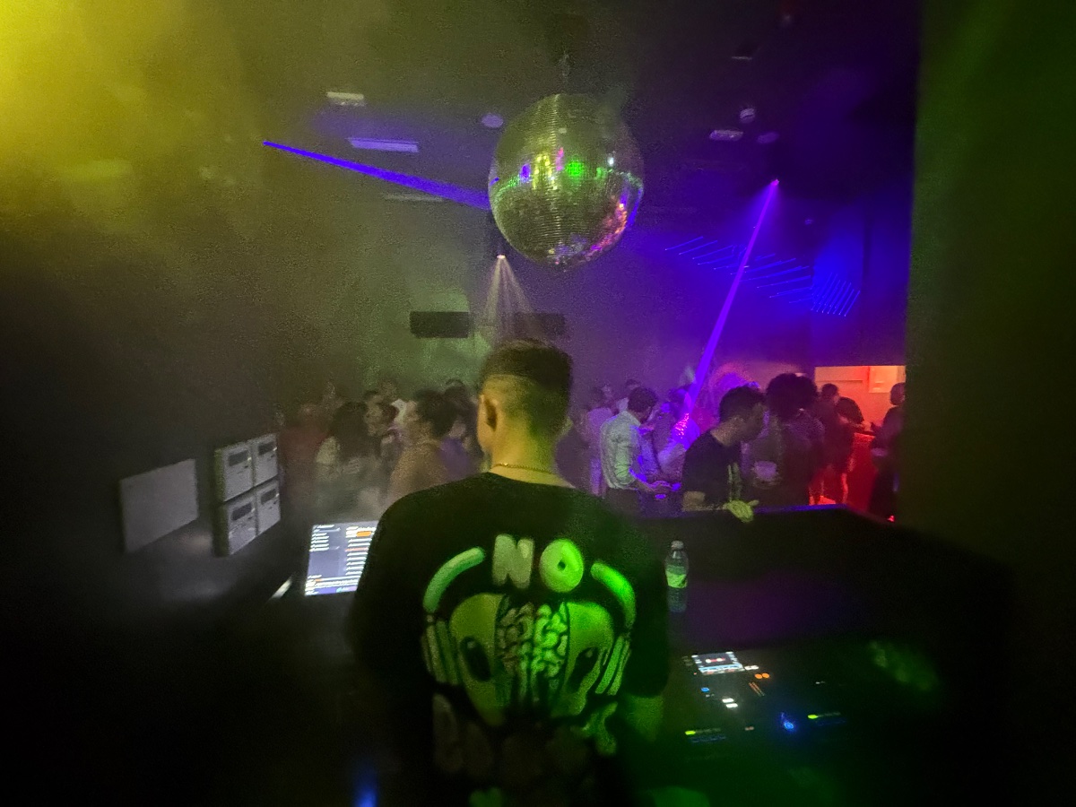 Long Play - Discoteca Chueca