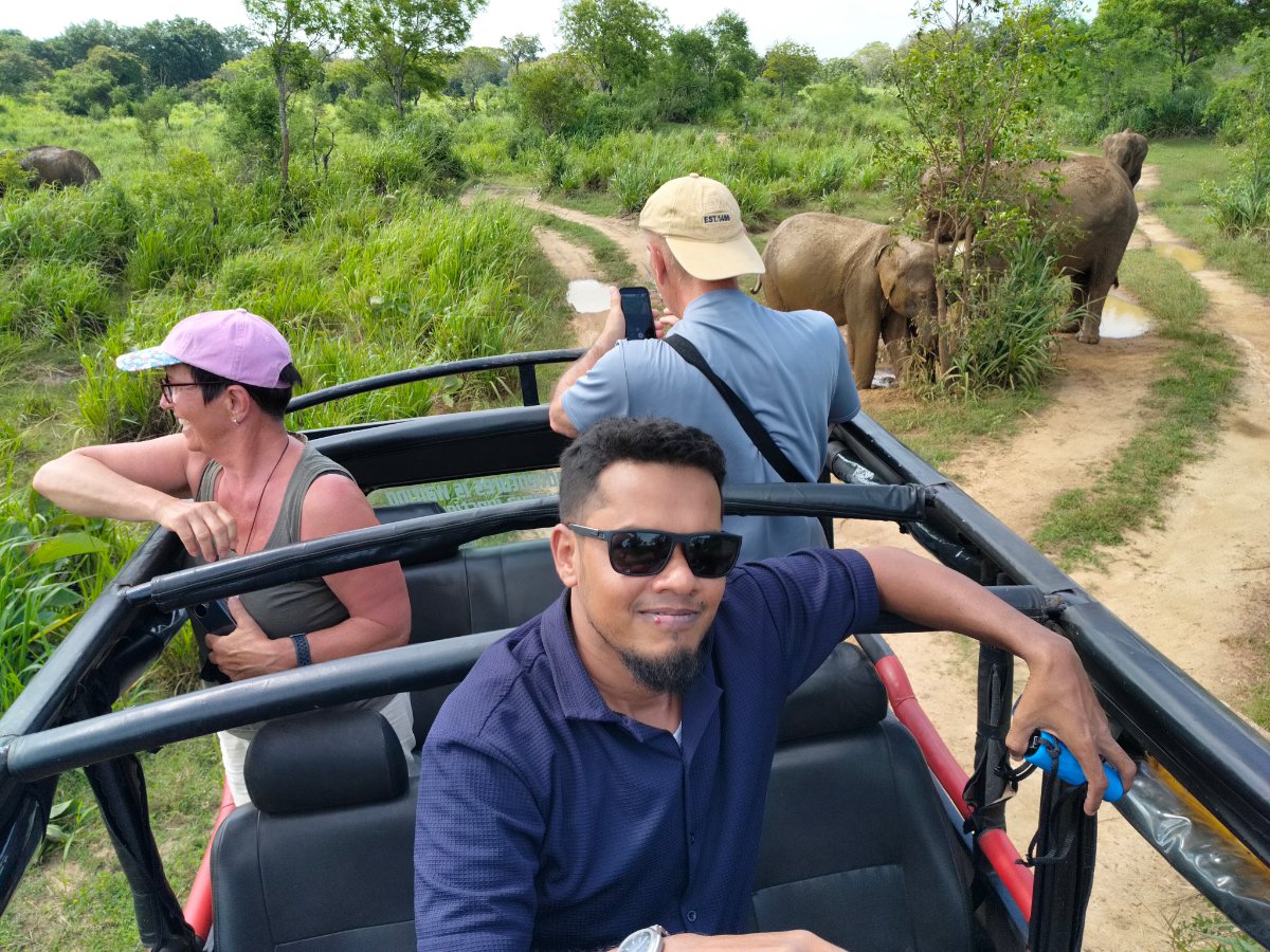Trincomalee City Tour - Tuktuk